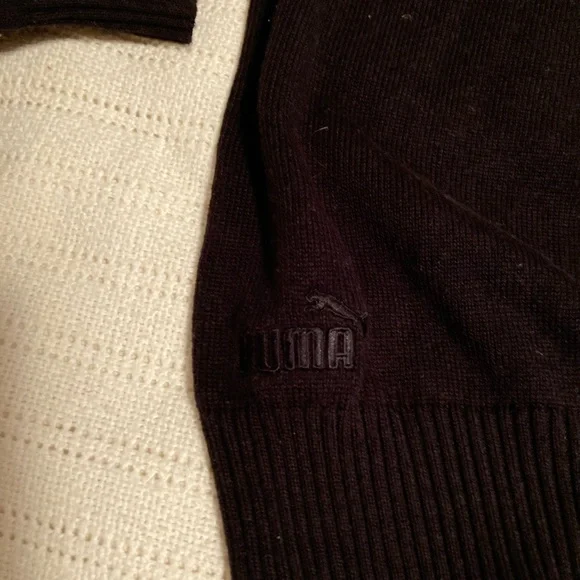 Puma Men’s extra large black cotton Ferrari sweater inpristine condition
